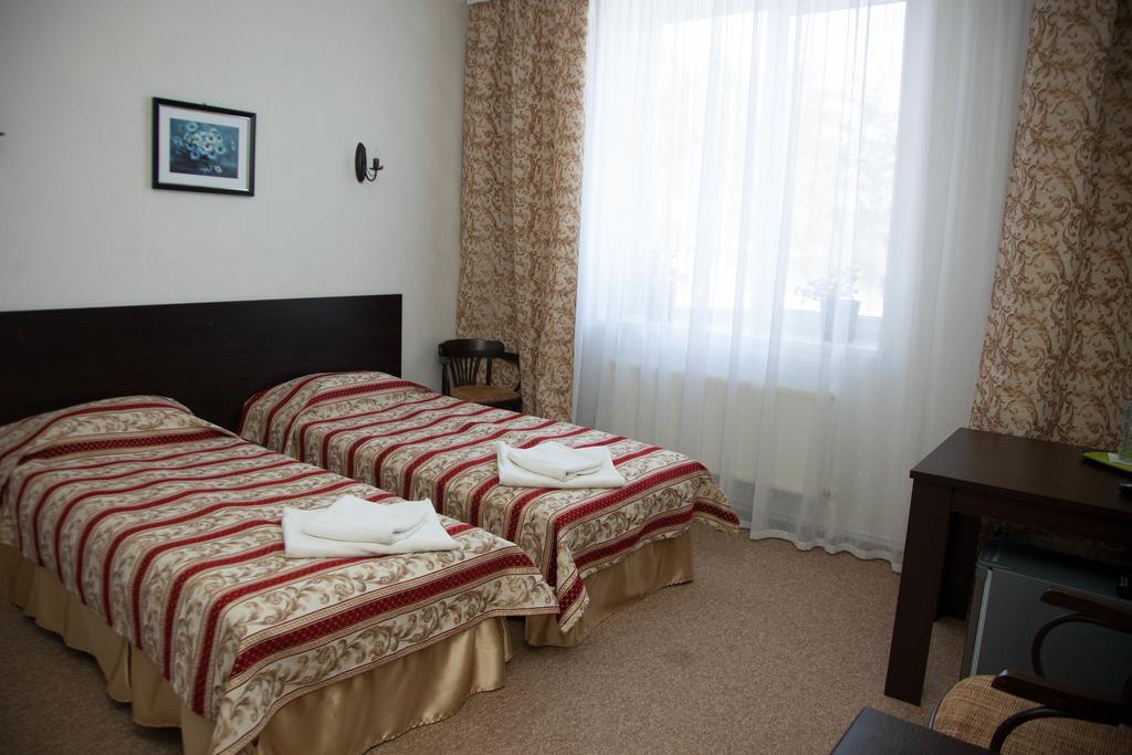 Florentina Hotel Edinet Kamer foto